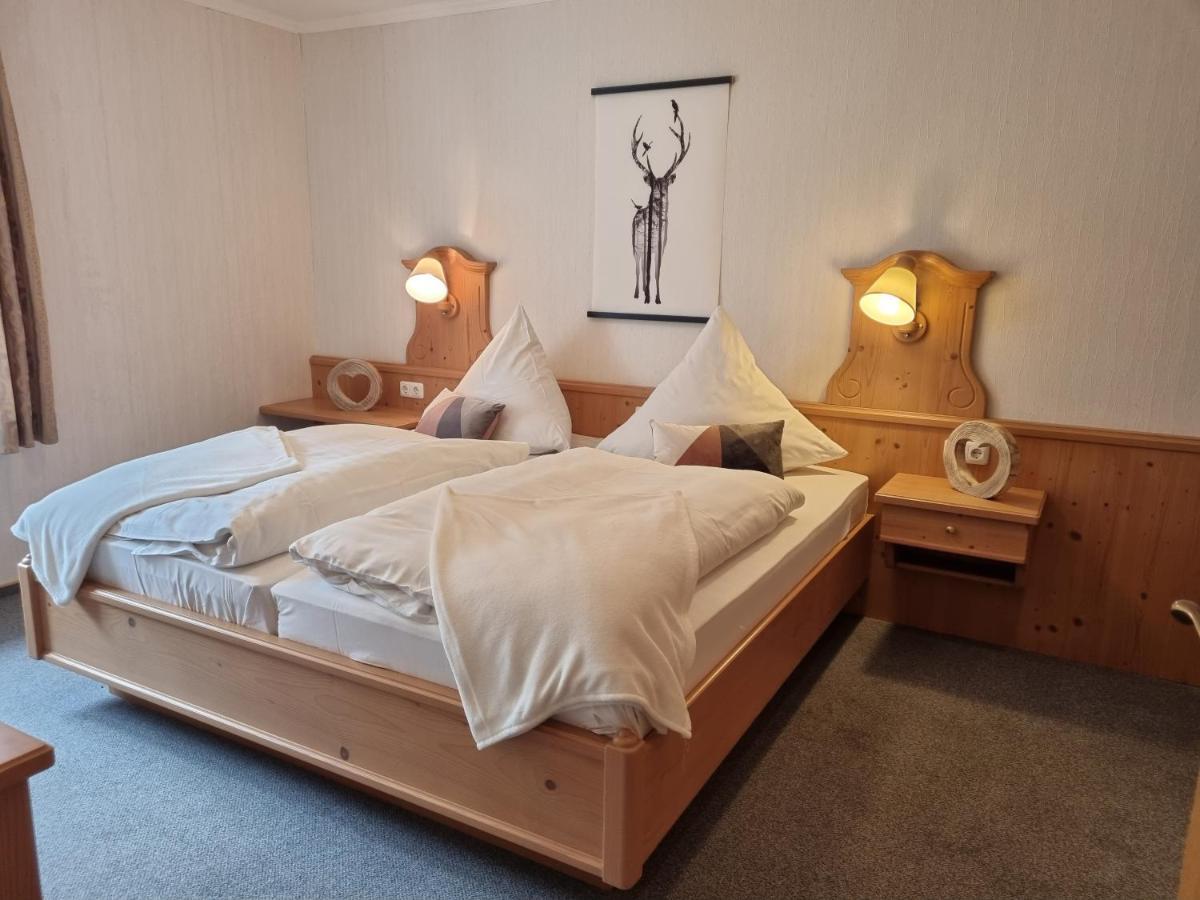 Landhotel Hof Barrl Шнефердинген Номер фото